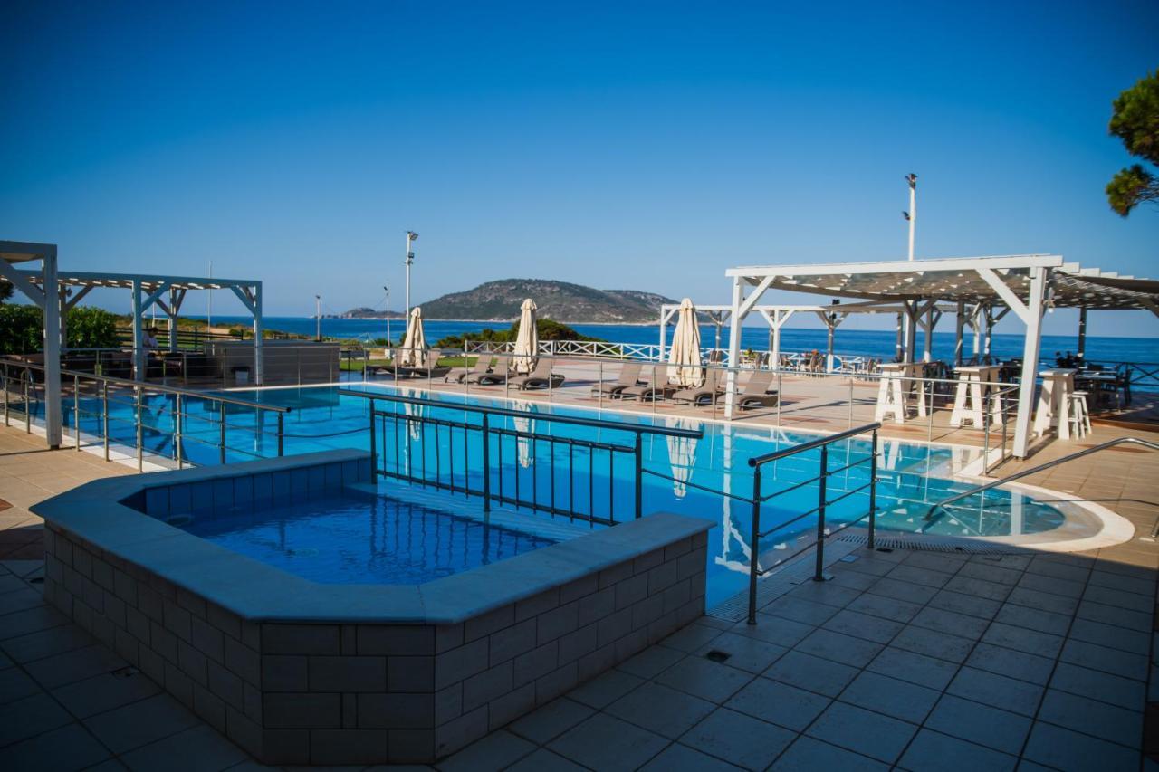 Mesogeios Hotel Маратополис Экстерьер фото