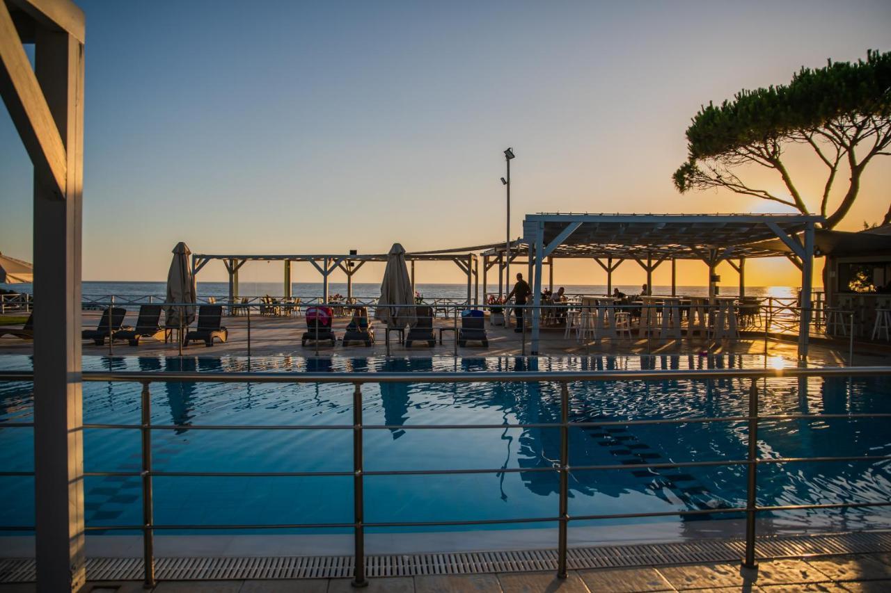 Mesogeios Hotel Маратополис Экстерьер фото