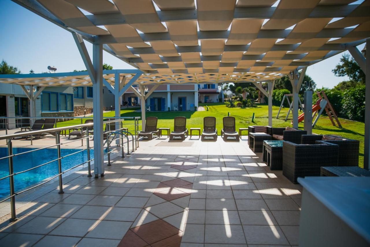 Mesogeios Hotel Маратополис Экстерьер фото