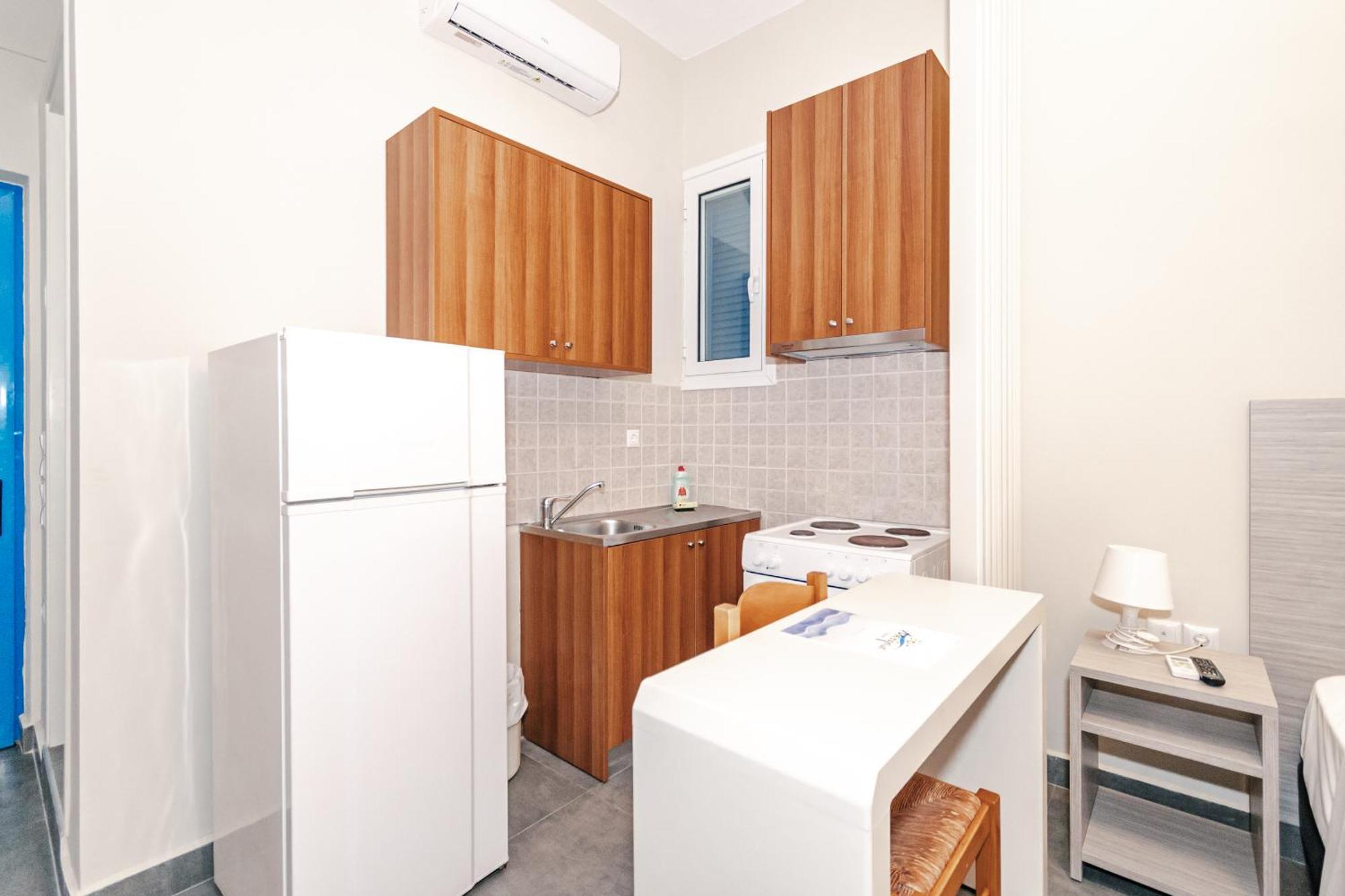 Mesogeios Hotel Маратополис Экстерьер фото