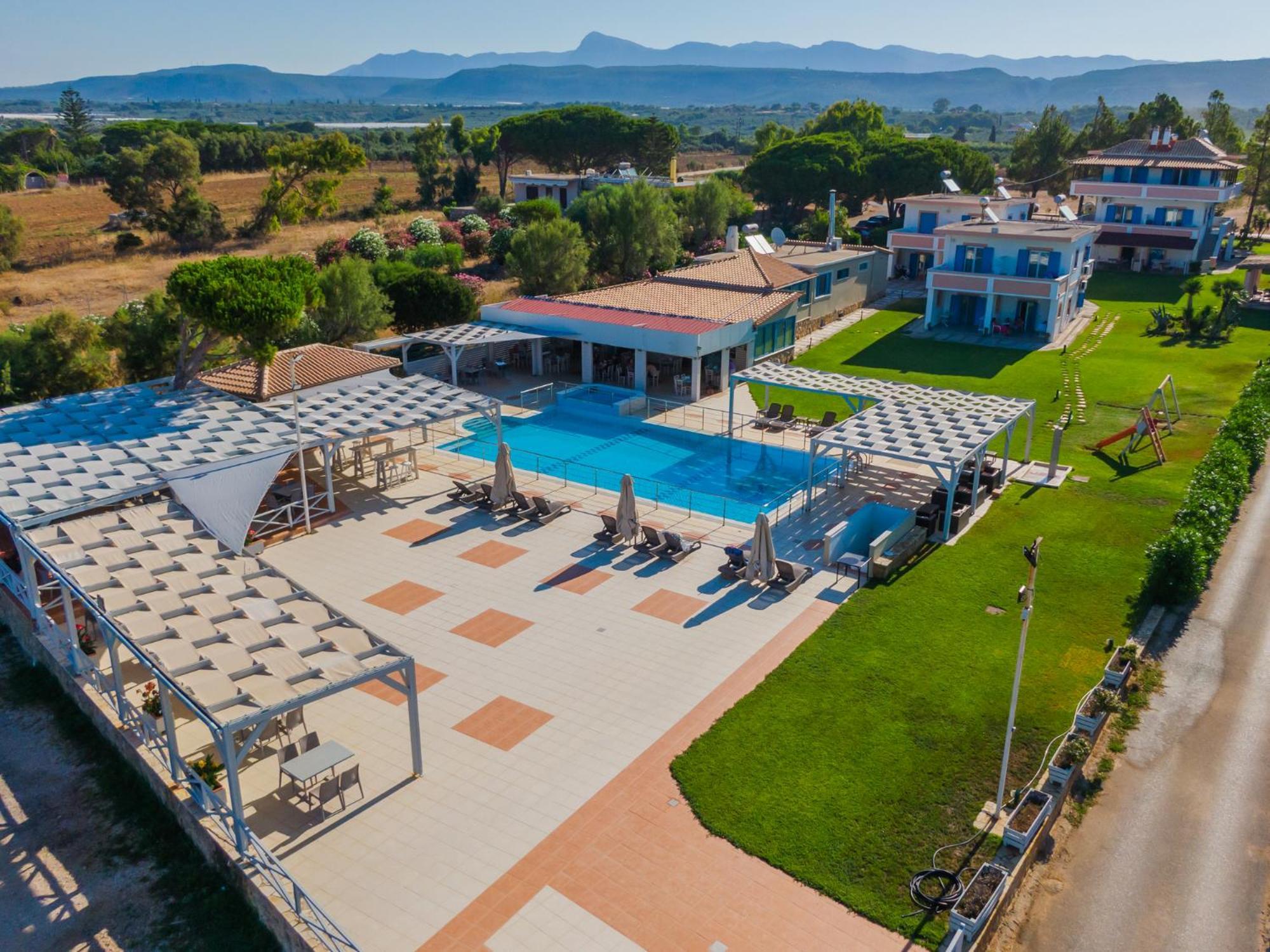 Mesogeios Hotel Маратополис Экстерьер фото